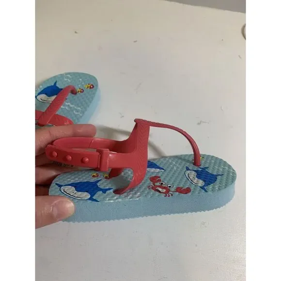 NWT Boy's Toddler's Juncture Shark Flip Flops Adjustable Strap Size M Medium 7/8 - Picture 5 of 5